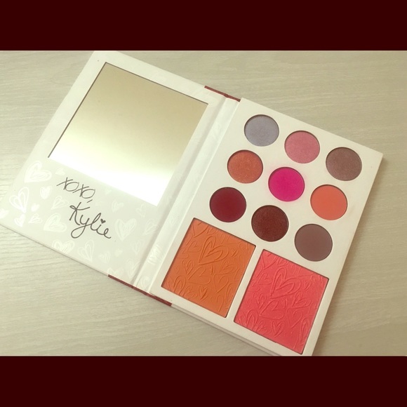 Kylie Cosmetics Other - Kylie Jenner Valentines Day Eyeshadow Palette